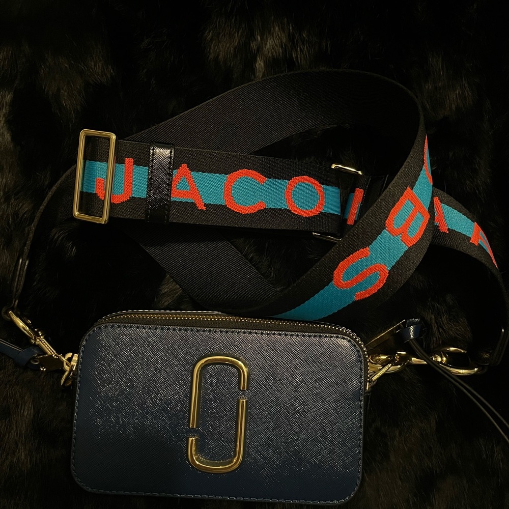 Marc Jacobs Black Crossbody Bag with Logo Strap